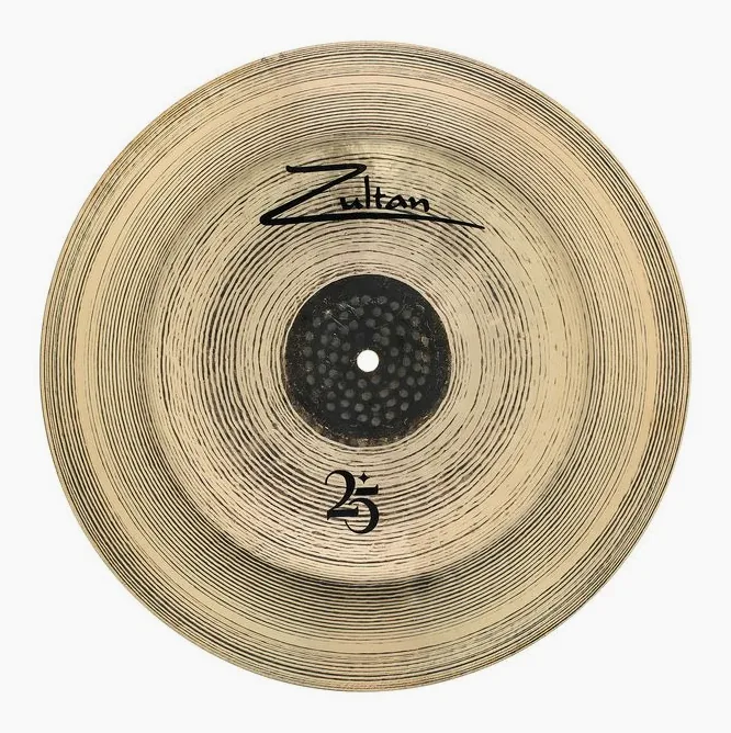 Zultan 16" China 25, vue de trois quarts, photo 2