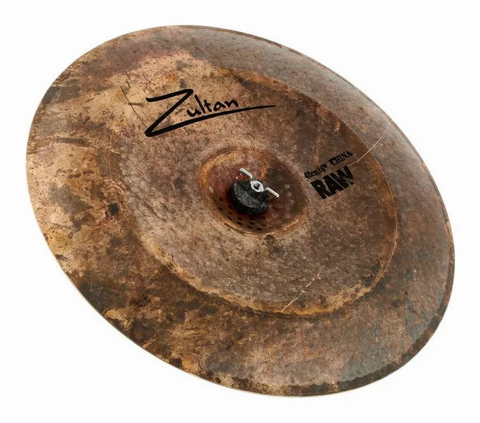 Zultan 16" Raw China, sur fond neutre