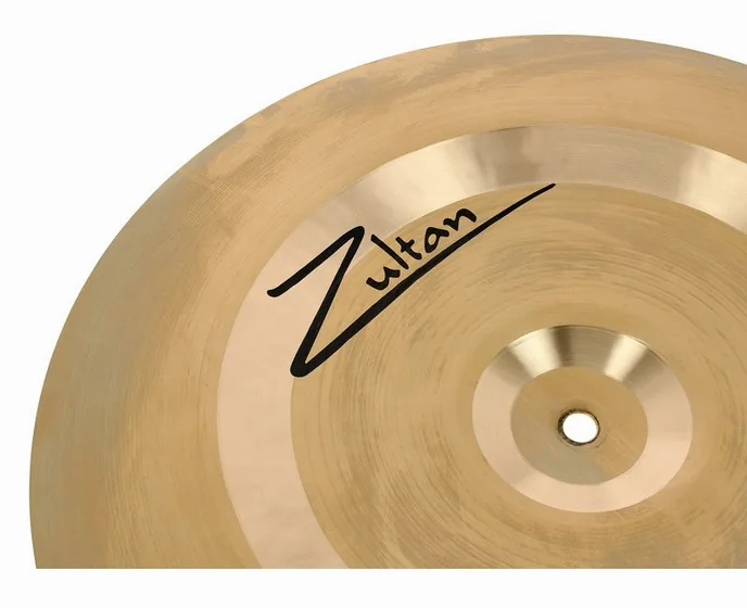 Zultan 16" Z-Series China, vue de face, photo 4
