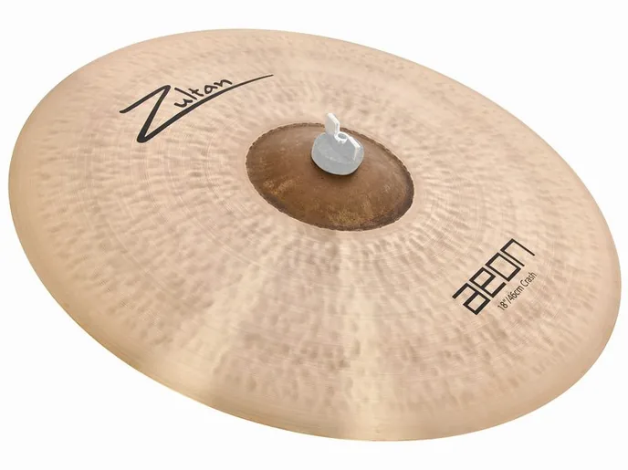 Zultan 18" Aeon Crash, vue de près, de face