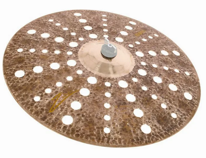 Zultan 18" Dune Trash Crash, sur fond neutre