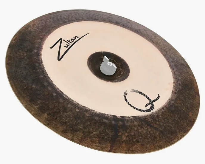 Zultan 18" Q China, vue de face