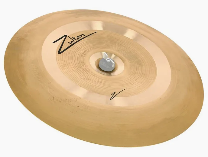 Zultan 18" Z-Series China, vue de près, de face