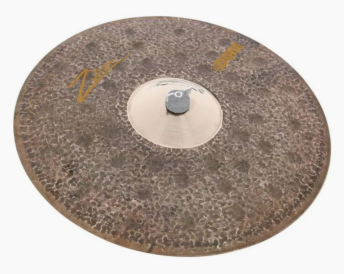 Zultan 19" Dune Crash, sur fond neutre