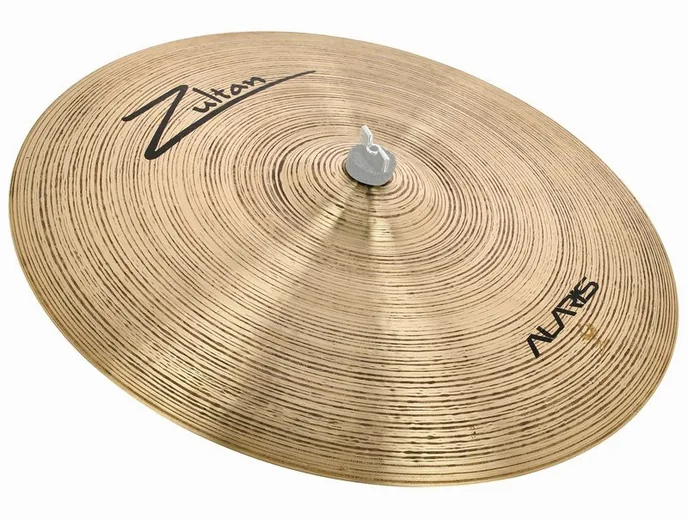 Zultan 20" Alaris Crash, vue de face