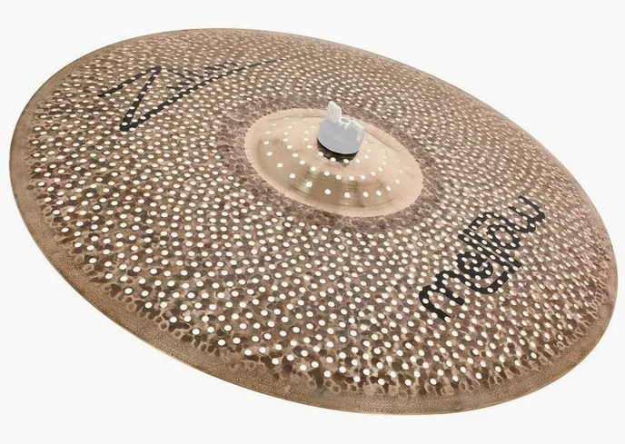 Zultan 20" Mellow Crash, sur fond neutre