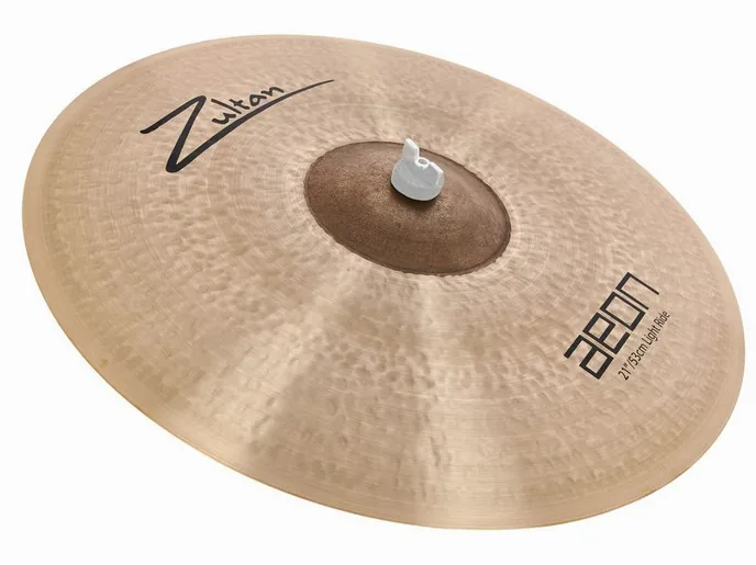 Zultan 21" Aeon Light Ride, de face sur fond neutre