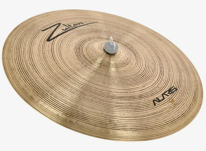 Zultan 21" Alaris Ride, de face sur fond neutre