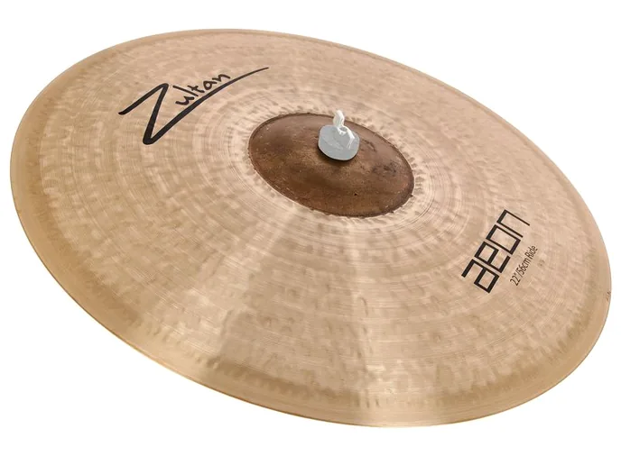 Zultan 22" Aeon Ride, vue de face
